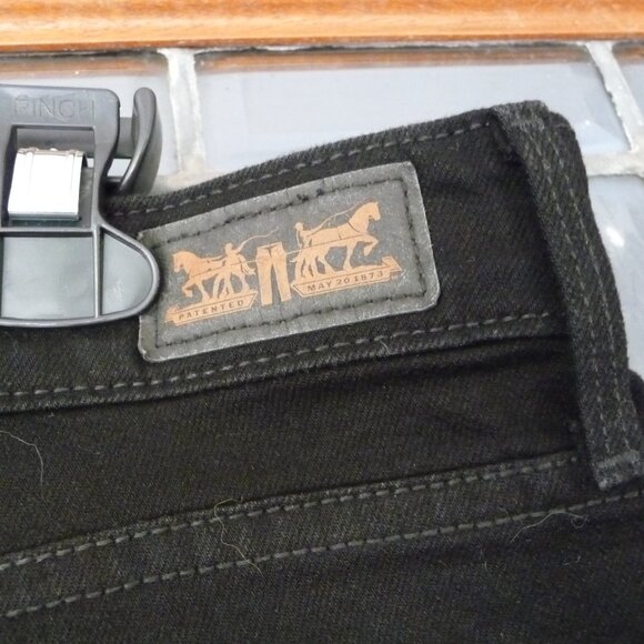 Levi's 525 Perfect Waist Straight Leg Jeans 31X32 - Picture 6 of 12